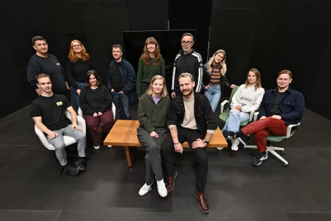 Szenenbild am ende – Bild von des schweigens 6 leseprobenfotos volker beushausen