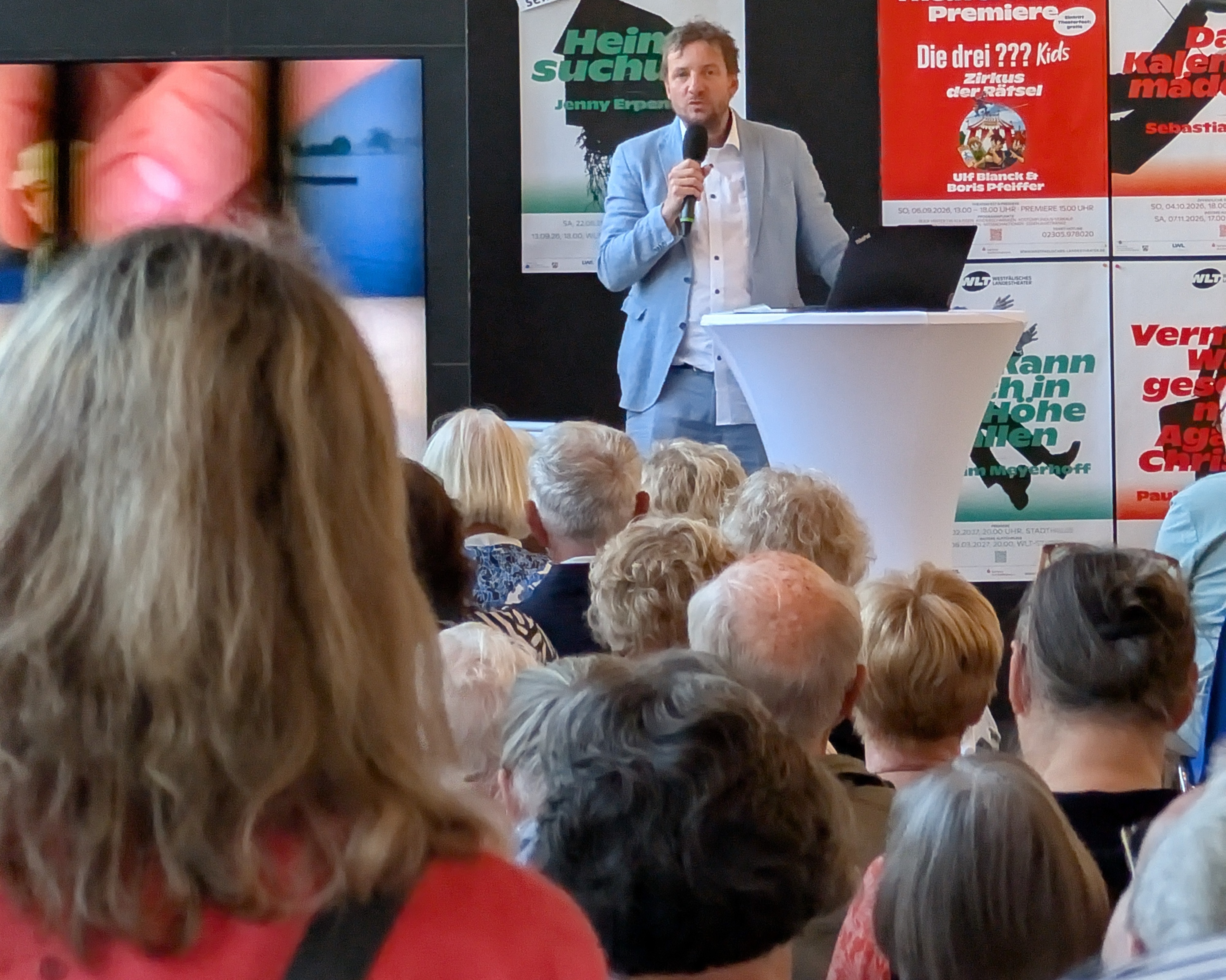 eroeffnungspremiere_13_nadja_juskowiak_neu.jpg